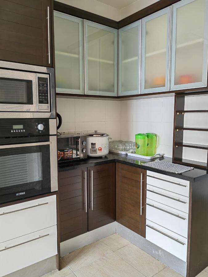 Marimari Marina Service Condo Kota Kinabalu Exterior photo