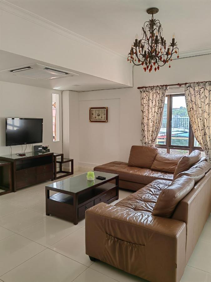 Marimari Marina Service Condo Kota Kinabalu Exterior photo